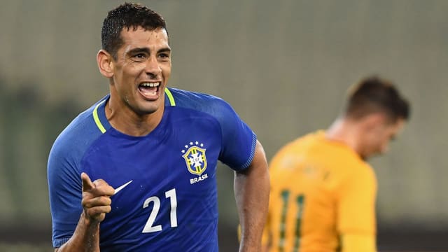 Diego Souza bejubelt einen seiner Treffer. Diego Souza bejubelt einen seiner Treffer.
