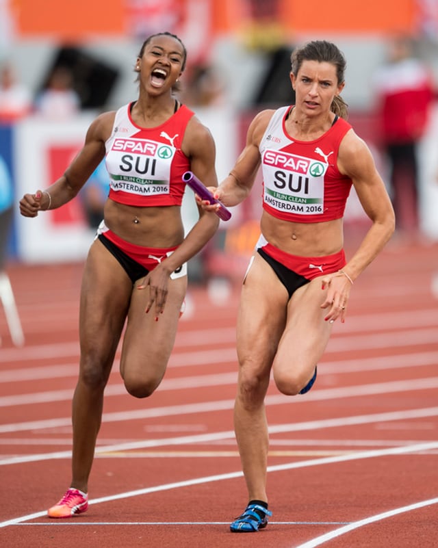 Las curridras svizras Sarah Atcho ed Ellen Sprunger Las curridras svizras Sarah Atcho ed Ellen Sprunger