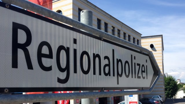 Schild der Regionalpolizei Schild der Regionalpolizei