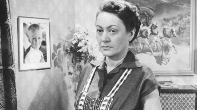 Video «Margrit Rainer - D'Liebi macht eim riich» abspielen Video «Margrit Rainer - D'Liebi macht eim riich» abspielen