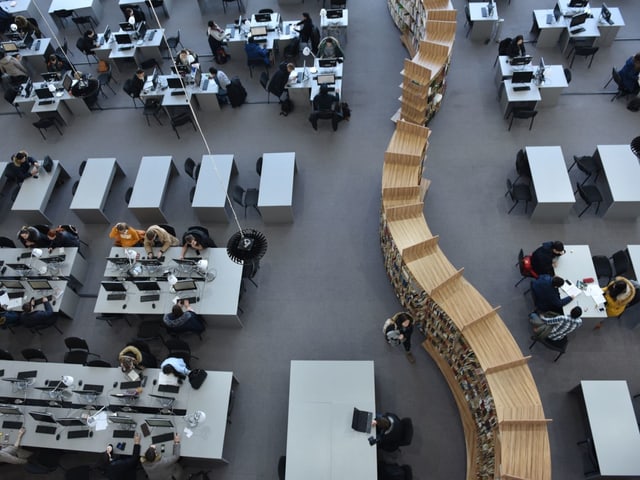 Bibliothek der Universität Bibliothek der Universität