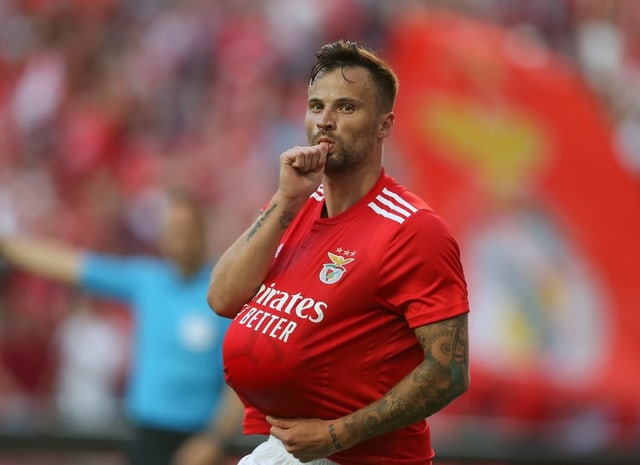 Haris Seferovic. Haris Seferovic.