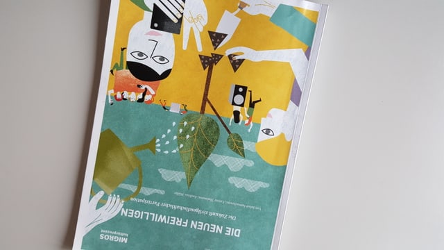 Quadern dal nov studi en format A4 – sura verd, sut mellan – in maun dà aua ad ina plonta, in um guarda sin il telefonin, duas persunas stumplan in grond quader alv. Quadern dal nov studi en format A4 – sura verd, sut mellan – in maun dà aua ad ina plonta, in um guarda sin il telefonin, duas persunas stumplan in grond quader alv.