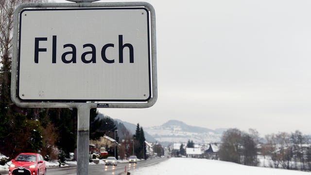 Flaach. Flaach.