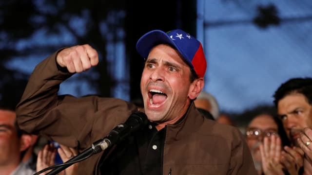 Capriles bei einer Rede Capriles bei einer Rede