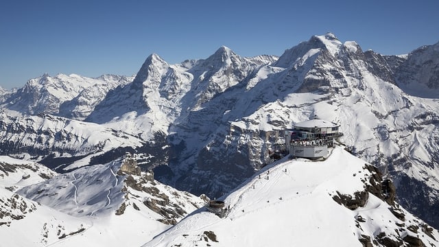 Das Schilthorn. Das Schilthorn.