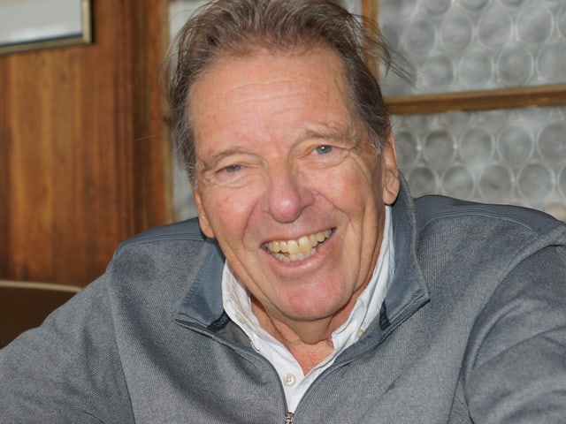Ein lachender ältere Mann. Ein lachender ältere Mann.