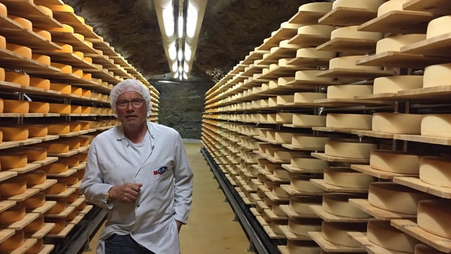 Höhle mit Käse Höhle mit Käse