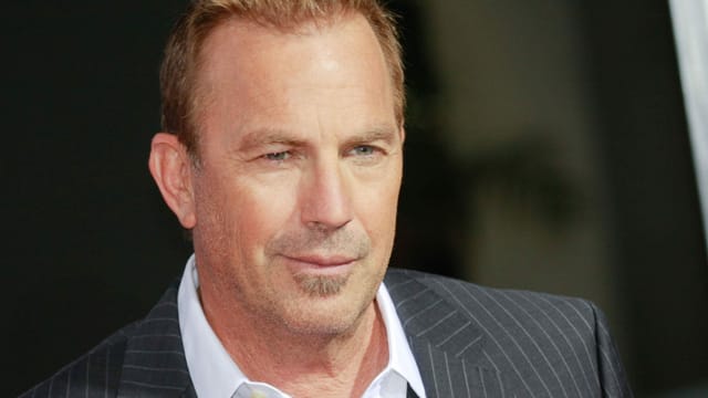 Portrait-Foto Schauspieler Kevin Costner. Portrait-Foto Schauspieler Kevin Costner.