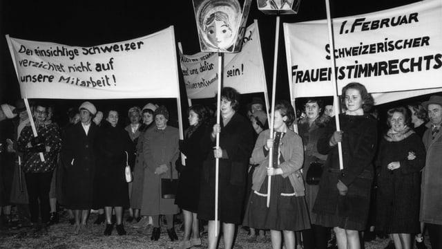 Für das Frauenstimmrecht brauchte es aber nochmals über 50 Jahre lang Proteste. Für das Frauenstimmrecht brauchte es aber nochmals über 50 Jahre lang Proteste.