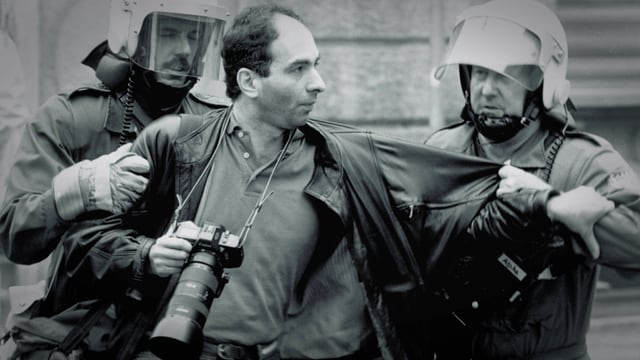 Video «Staatenlos - Klaus Rózsa, Fotograf» abspielen Video «Staatenlos - Klaus Rózsa, Fotograf» abspielen