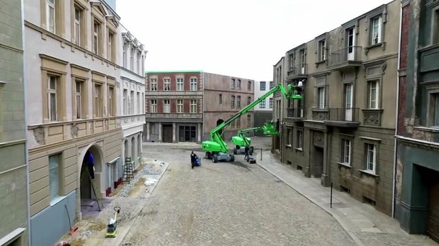 Derzeit laufen in den Babelsberg-Studios lin die Dreharbeiten für die Dritte Staffel «Babylon Berlin». Derzeit laufen in den Babelsberg-Studios lin die Dreharbeiten für die Dritte Staffel «Babylon Berlin».