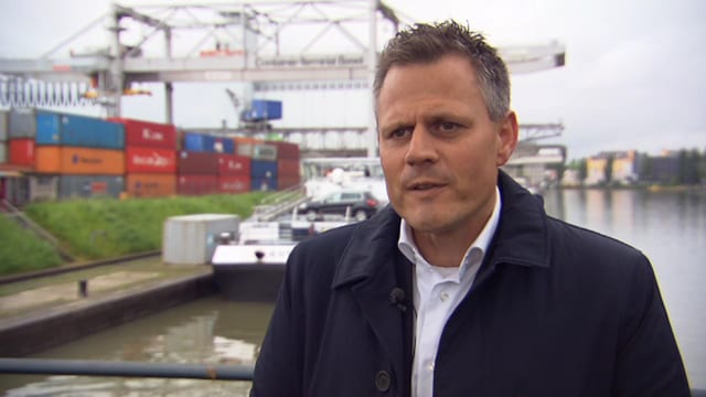 Roman Mayer im Interview. Roman Mayer im Interview.