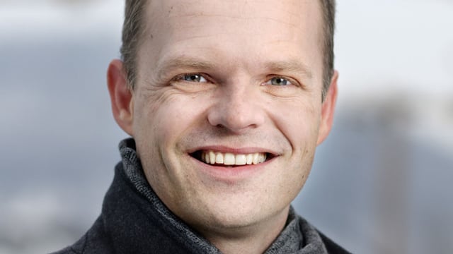 Porträtaufnahme von Daniel Probst. Porträtaufnahme von Daniel Probst.