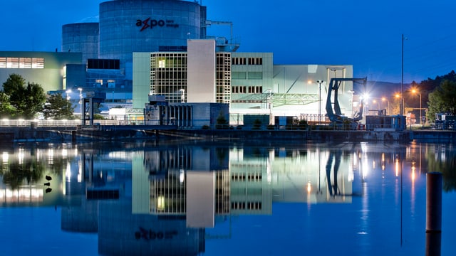 AKW Beznau in der Dämmerung AKW Beznau in der Dämmerung