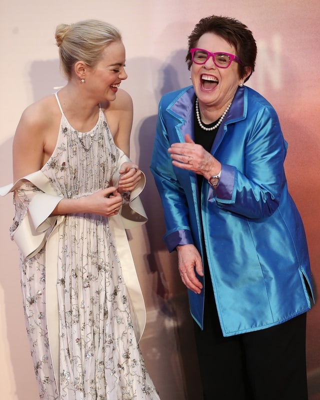 Hollywood-Darling Emma Stone (links) und Tennis-Ikone Billie Jean King (rechts) auf der Filmpremiere. Hollywood-Darling Emma Stone (links) und Tennis-Ikone Billie Jean King (rechts) auf der Filmpremiere.