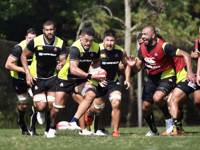 Die japanische Rugby-Nati im Training. Die japanische Rugby-Nati im Training.