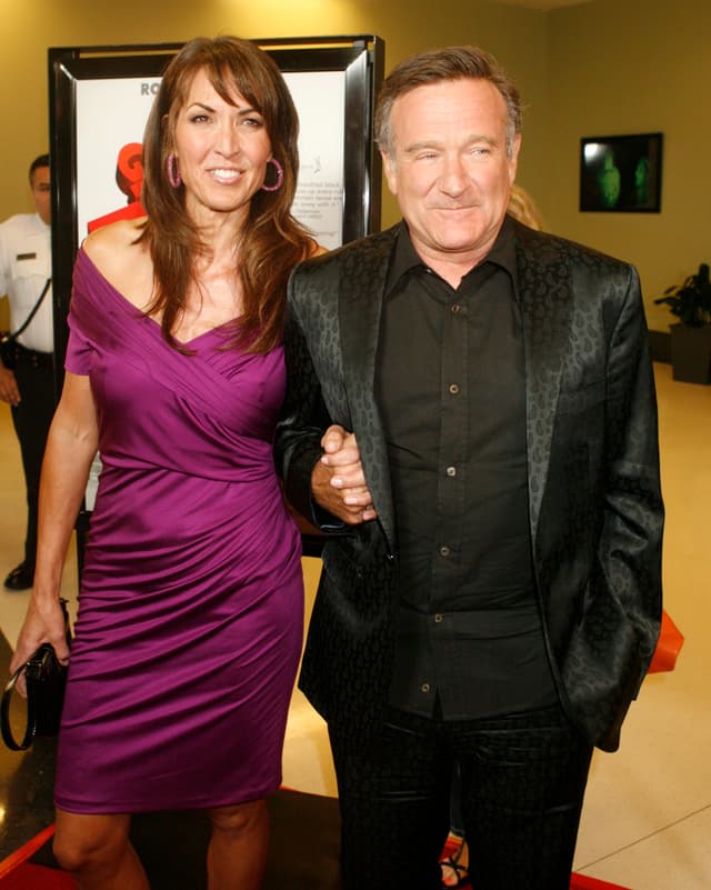 Archivbild von Robin Williams mit seiner Ehefrau Susan Schneider Williams. Archivbild von Robin Williams mit seiner Ehefrau Susan Schneider Williams.