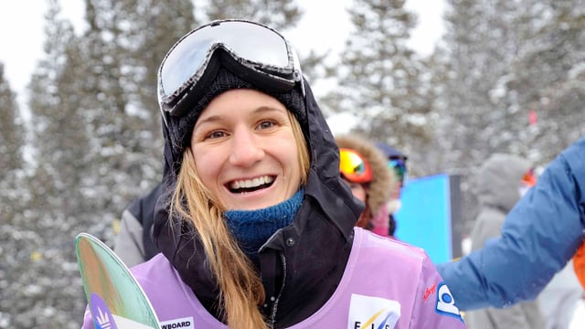 Isabel Derungs strahlt nach ihrem Sieg in Copper Mountain. Isabel Derungs strahlt nach ihrem Sieg in Copper Mountain.