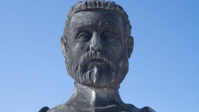 Statue eines Kämpfers. Statue eines Kämpfers.