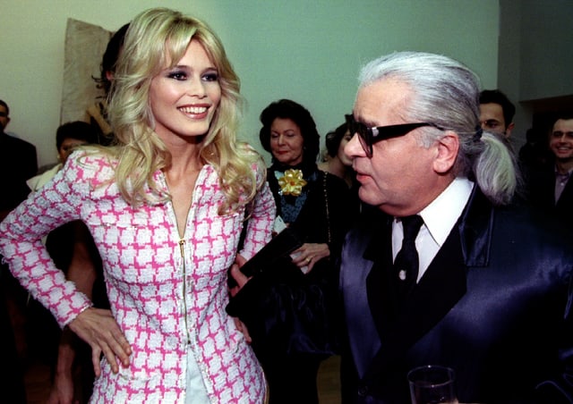Claudia Schiffer und Karl Lagerfeld Claudia Schiffer und Karl Lagerfeld