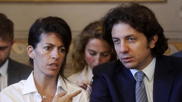 Marco Cappato und Valeria Imbrogno vor Gericht. Marco Cappato und Valeria Imbrogno vor Gericht.