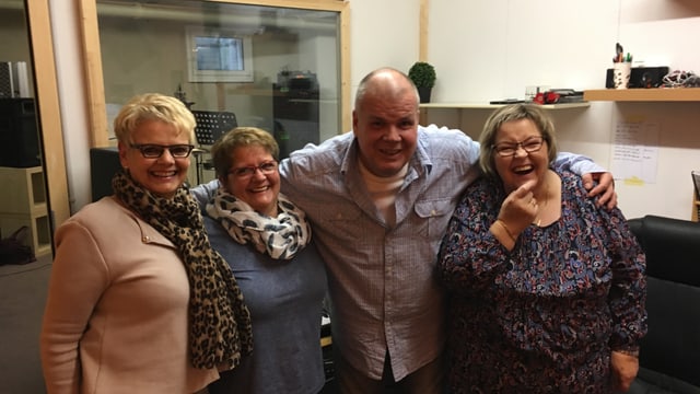 Damenrunde bei Martin Wittwer im Tonstudio Damenrunde bei Martin Wittwer im Tonstudio