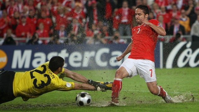 Cabanas scheitert am Schlamm und Keeper Demirel Cabanas scheitert am Schlamm und Keeper Demirel