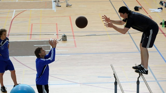 Spitzensportler beim Training. Spitzensportler beim Training.