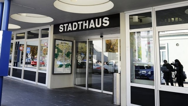 Eingang zum Oltner Stadthaus. Eingang zum Oltner Stadthaus.