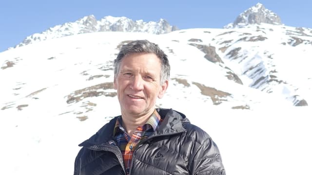 Kurt Patzen è vegnì confermà en ses uffizi. Kurt Patzen è vegnì confermà en ses uffizi.