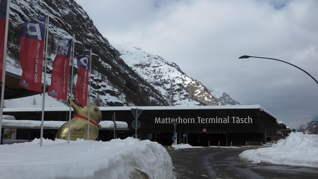 Matterhorn Terminal Täsch. Matterhorn Terminal Täsch.