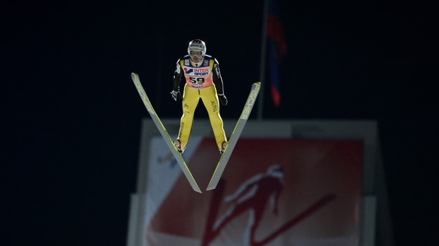 Simon Ammann blieb in der Qualifikation von Sotschi hinter den Besten zurück. Simon Ammann blieb in der Qualifikation von Sotschi hinter den Besten zurück.