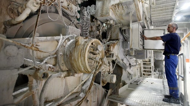 Riesige Papiermaschine Riesige Papiermaschine