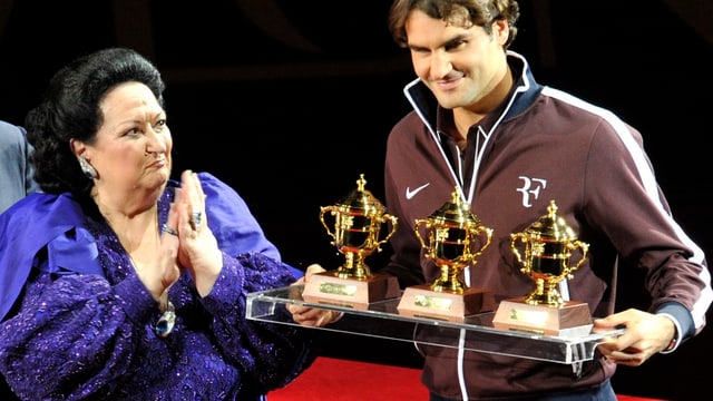 Montserrat Caballé und Roger Federer an den Swiss Indoors 2009. Montserrat Caballé und Roger Federer an den Swiss Indoors 2009.