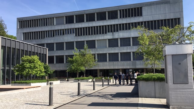 Aussenansicht des Berufsbildungszentrums. Aussenansicht des Berufsbildungszentrums.