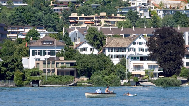 Der Kantonsrat schützt Eigentümer von Uferland am Zürichsee