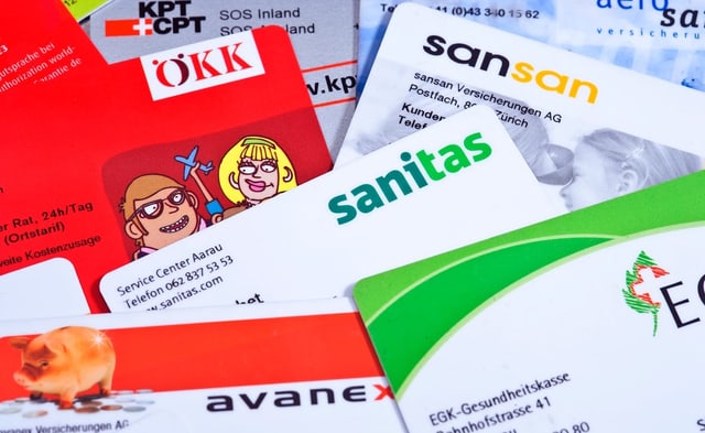 Verschiedene Krankenkassenkarten Verschiedene Krankenkassenkarten