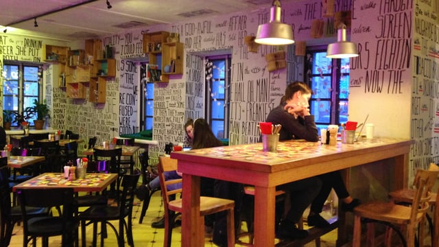 Einer der Lieblingsplätze von Julie in Moskau: Das Café Junost Einer der Lieblingsplätze von Julie in Moskau: Das Café Junost
