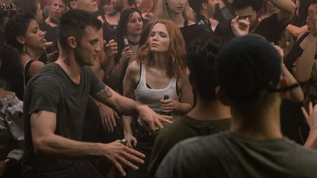 Der heisse Beat (Jannis Niewöhner) und seine heisse Co-Agentin Emilia (Karoline Herfurth). Der heisse Beat (Jannis Niewöhner) und seine heisse Co-Agentin Emilia (Karoline Herfurth).