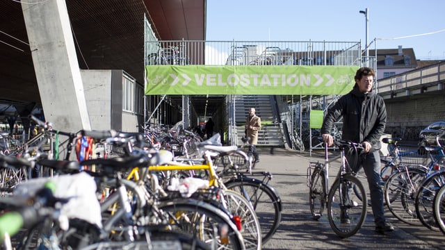 Bike-Sharing-Boom in der Stadt Zürich (12.12.17)