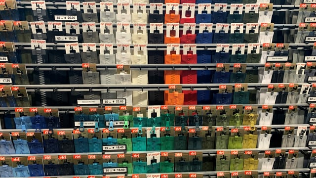 Diverse Formen, Farben und Modelle liefert das St. Galler Unternehmen. Diverse Formen, Farben und Modelle liefert das St. Galler Unternehmen.