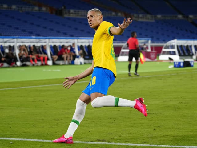 Olympisches Fussballturnier - Brasilien schlägt ...