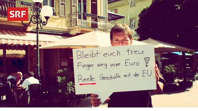 «Bleibt Euch treu und FInger weg vom Euro», fordern dieser junge Mann in Visp.