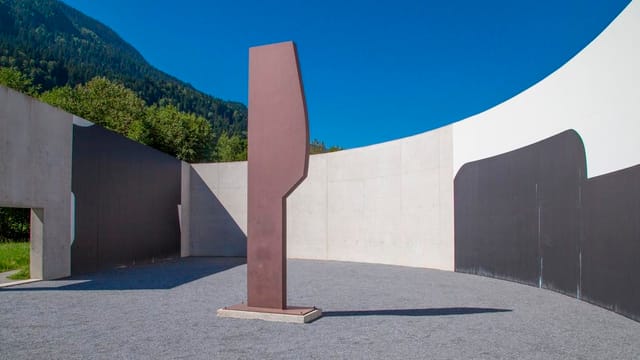 Sculptura Ogna a Trun.