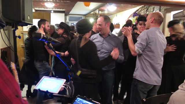 Tanzende Menschen Tanzende Menschen