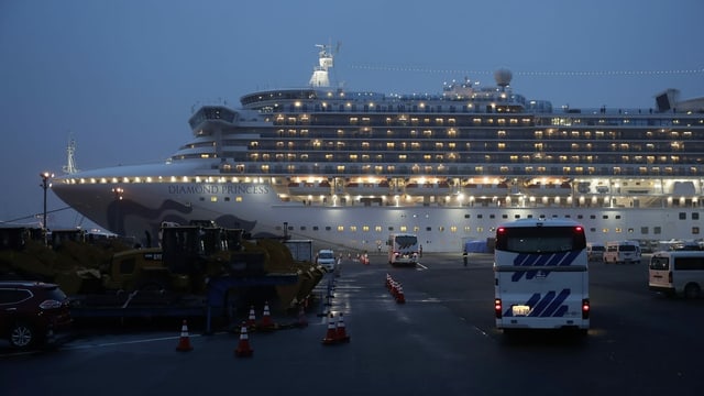 Die Passagiere des Kreuzfahrtschiffes Diamond Princess standen zwei Wochen lang unter Quarantäne. Die Passagiere des Kreuzfahrtschiffes Diamond Princess standen zwei Wochen lang unter Quarantäne.