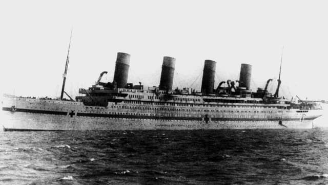 Gesellschaft Religion Die Britannic Ging Unter Wie Ihre