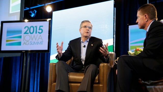 Jeb Bush an der Landwirtschaftsmesse in Iowa. Jeb Bush an der Landwirtschaftsmesse in Iowa.