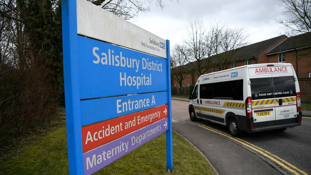 Schild vor dem Spital in Salisbury. Schild vor dem Spital in Salisbury.